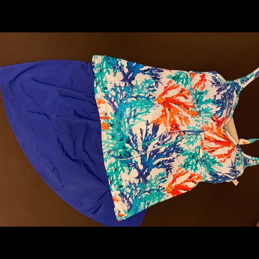 Tropical print XL swim suit